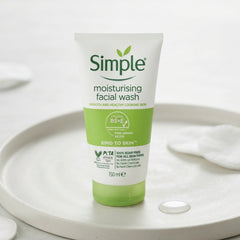 Simple Kind to Skin Moisturising Facial Wash 150ml – Gentle Hydrating Cleanser