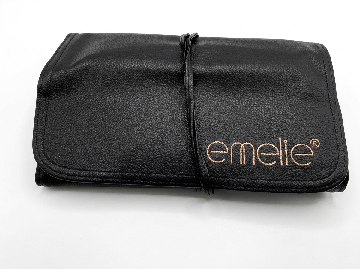 Emelie 16 piece Makeup Brush Kit