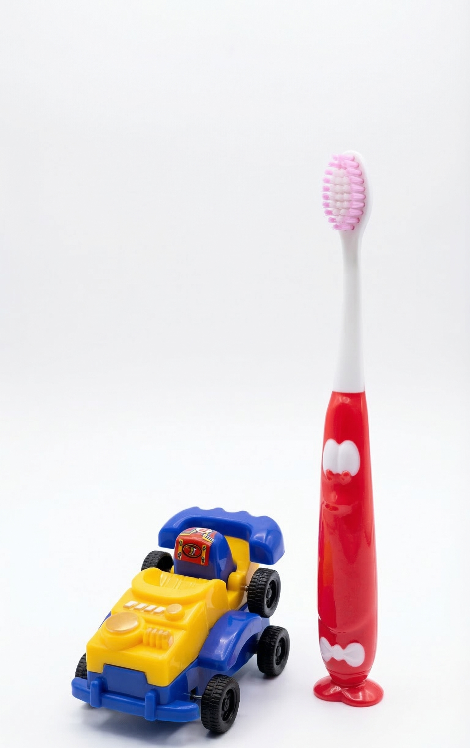 Chuangya Kids Soft Toothbrush Set with Toy Car - Ages 3-12