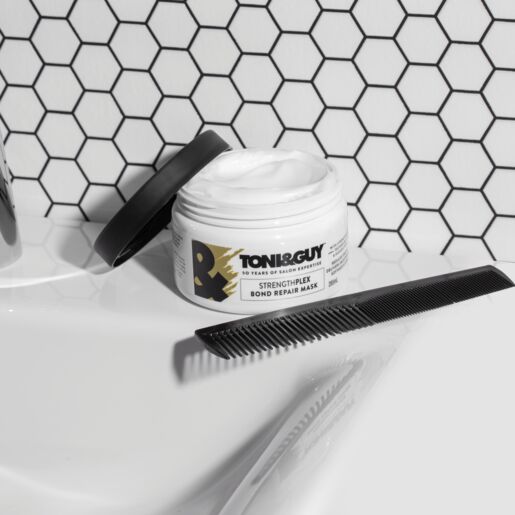 Toni & Guy StrengthPlex Bond Repair Mask (285ml)