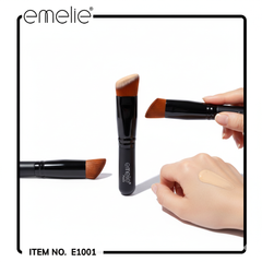 Emelie Angled Flat Foundation Brush